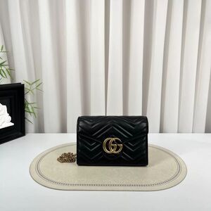 Gucci Women Pre-Loved Bag Very Good Condition